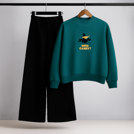 Daffy Duck Teal Sweatshirt & Black Trouser Set