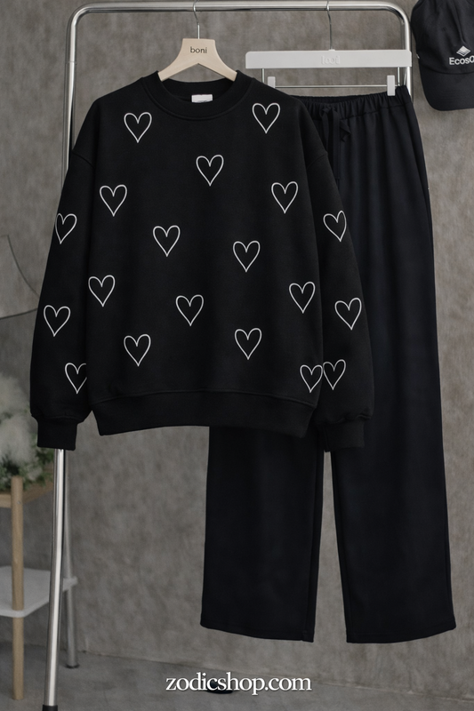 Heart Print Fleece Sweatshirt – Black