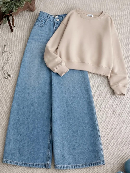 Beige Sweatshirt with Wide-Leg Blue Denim Pants – Casual Winter Co-Ord Set