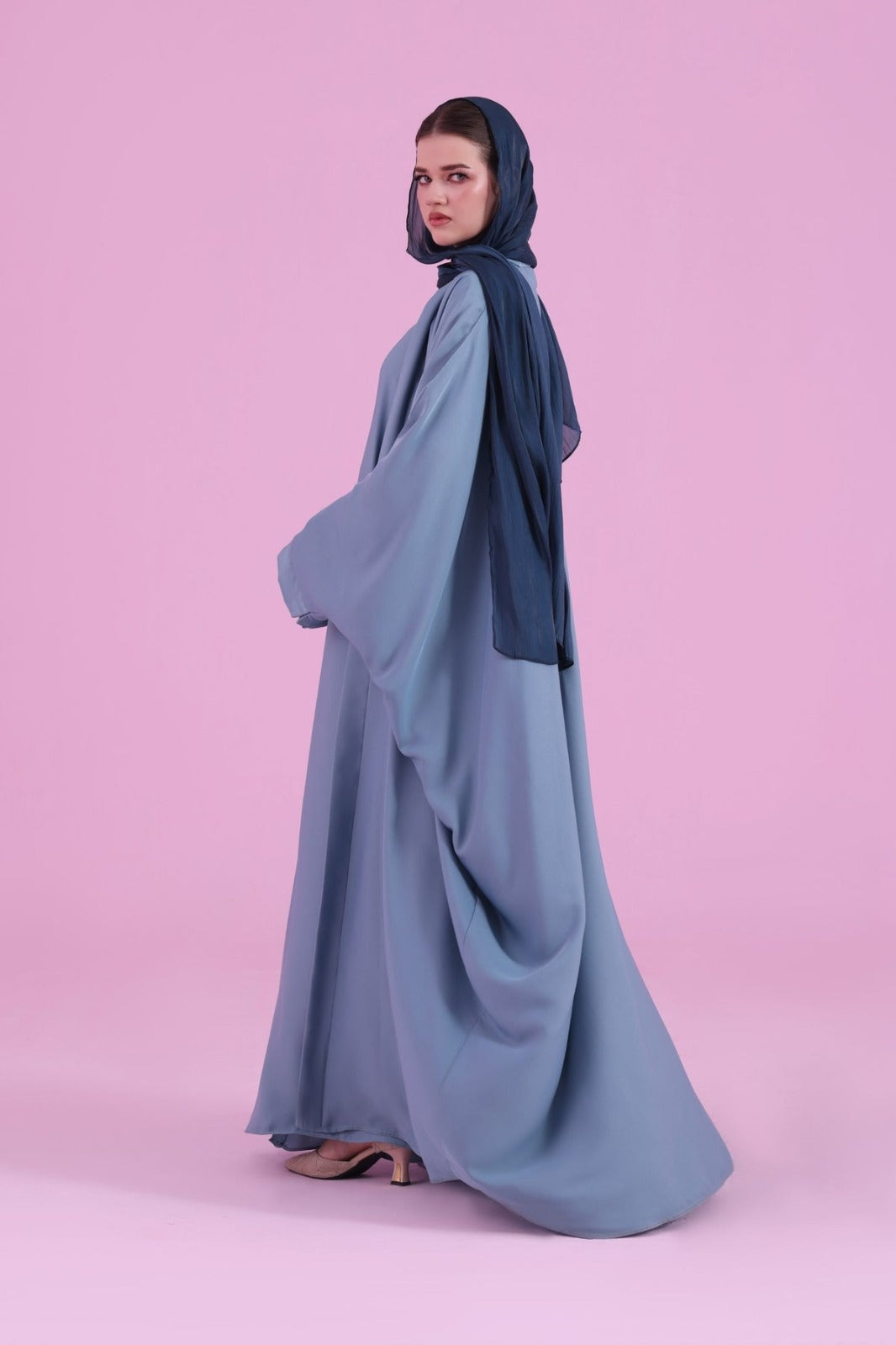 Flowy Farasha Cut Abaya - Sky Blue
