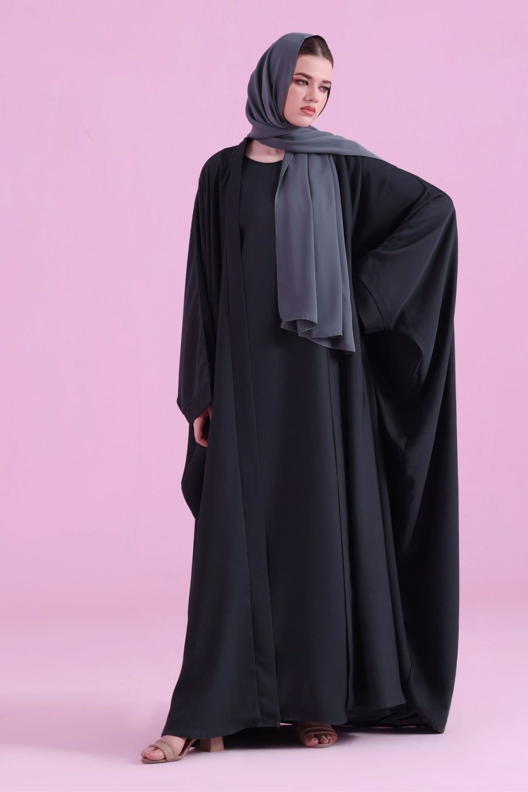 Flowy Farasha Cut Abaya - BLack