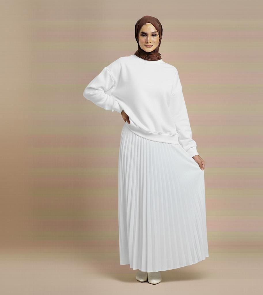 Sweatshirt & Pleated Maxi Skirt Set – White
